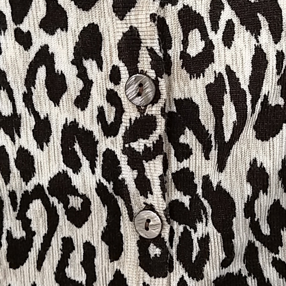 Linda Matthews Cardigan - Picture 4 of 6